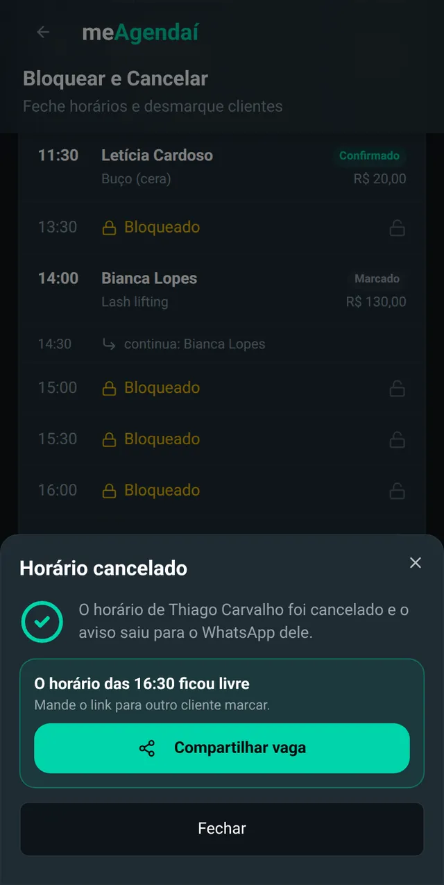 Tela Bloquear e Cancelar com a tarde de terça bloqueada e a folha de desmarcar cliente com os motivos e o botão Compartilhar vaga.